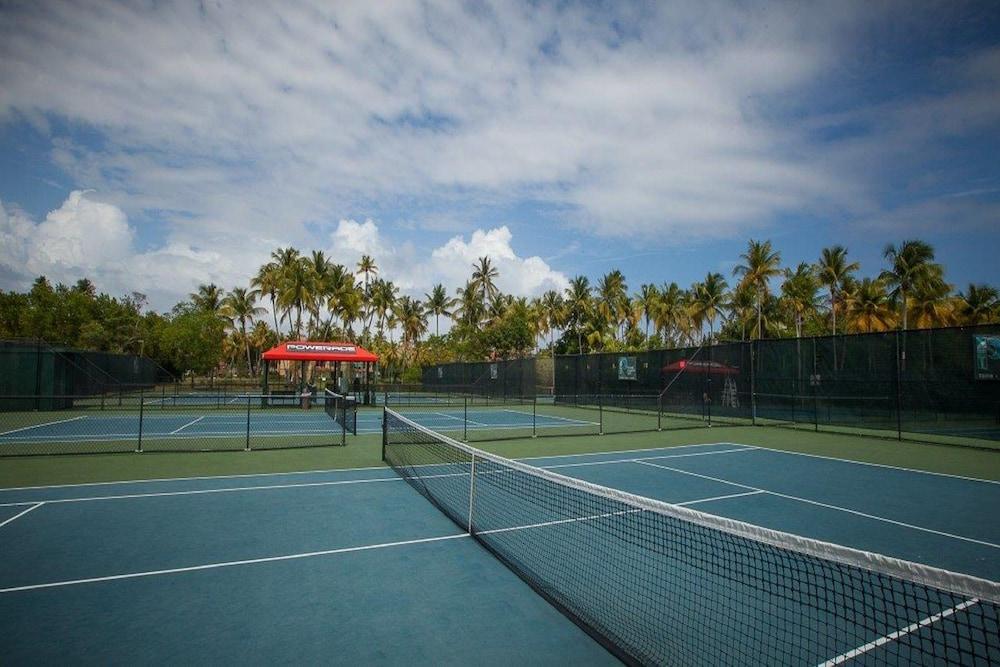 Park Royal Homestay Club Cala Puerto Rico อูมาเกา ภายนอก รูปภาพ